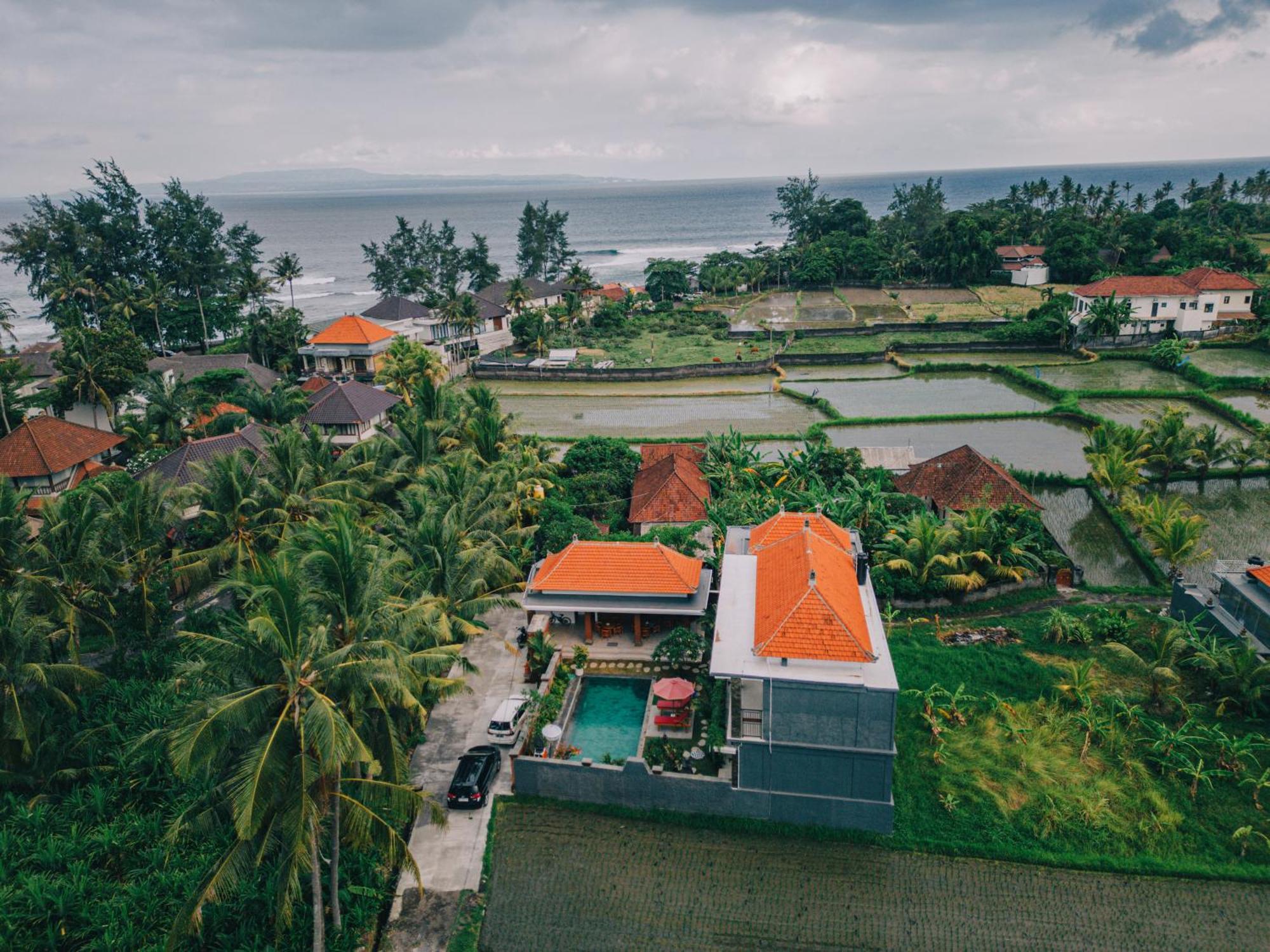 Cucukan Beach Guest House Payangan Exterior foto